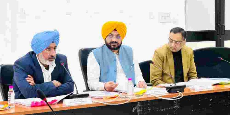 Punjab scraps two year service condition under stipend scheme to children of labourers: Sond