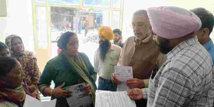 PUNJAB HEALTH MINISTER CRACKS WHIP ON DERELICTION OF DUTY: CIVIL SURGEON AND SMO FATEHGARH SAHIB SERVED SHOW-CAUSE NOTICE