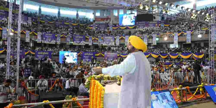 WORKING ZEALOUSLY FOR FULFILLING THE DREAMS OF GREAT FREEDOM FIGHTERS AND MARTYRS: CM