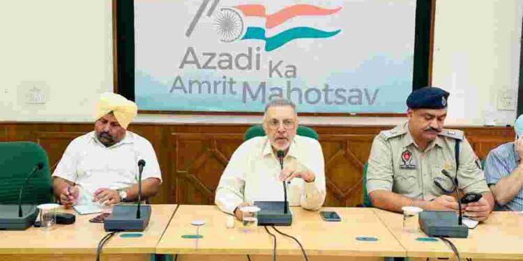 Health Minister Warns Officials: No Negligence in Development Work Will Be Tolerated