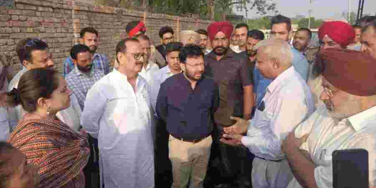 DR. RAVJOT SINGH CONDUCTS EARLY MORNING SURPRISE VISIT TO ABOHAR