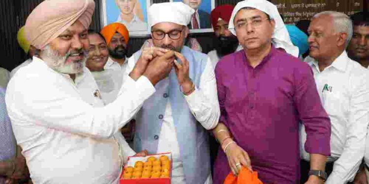 Pawan Kumar Tinu Assumes Office as Chairman of Punjab State Cooperative Agricultural Development Bank