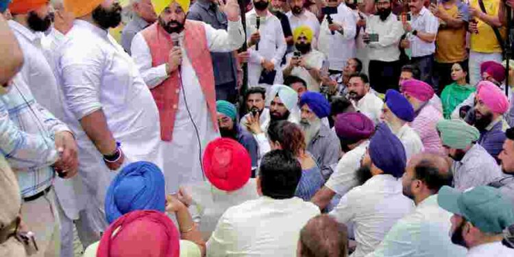 CM LEADS FROM THE FRONT TO CHECK STEALING OF WATER BY BBMB CHIEF