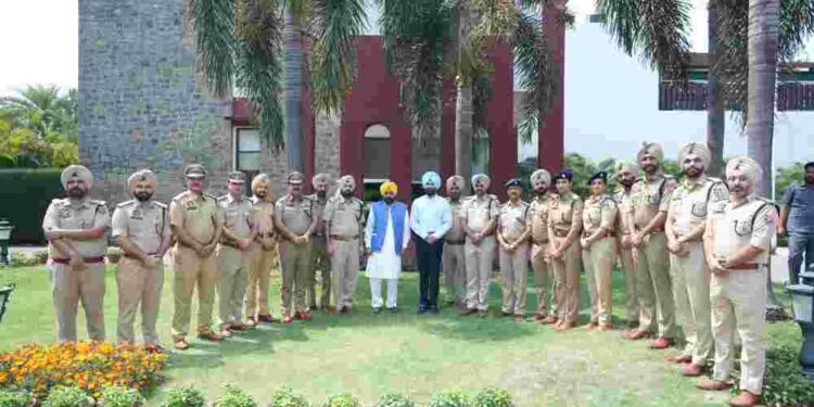 UPHOLD GLORIOUS LEGACY OF PUNJAB POLICE BY MAKING STATE DRUG-FREE: CM TO NEWLY PROMOTED PPS OFFICERS
