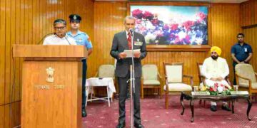 PUNJAB GOVERNOR ADMINISTERS OATH TO PPSC CHAIRMAN IN PRESENCE OF CM BHAGWANT SINGH MANN