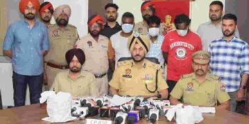 WOMAN AMONG SIX DRUG SMUGGLERS HELD WITH 4KG HEROIN IN AMRITSAR
