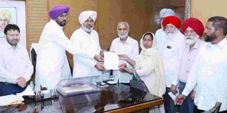 Punjab Cabinet Sub-Committee Engages with 12 Employee Organizations, Assures Swift Action on Legitimate Demands