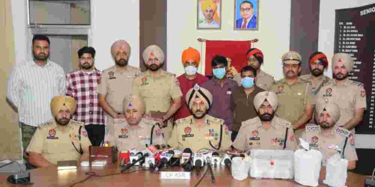 NARCO-HAWALA CARTEL BUSTED IN AMRITSAR; SIX HELD WITH 4.5 KG HEROIN, ₹8.7L DRUG MONEY