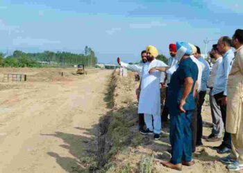 Mundian Takes strong Notice of Delay and Substandard Work on GMADA Roads; Principal Secretary Instructs to Investigate Matter and Ensure Accountability