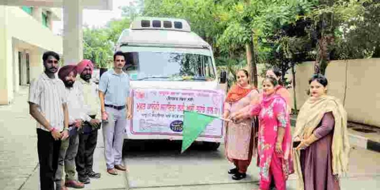 SML Van Flagged Off to Spread Legal Awareness in Rural Patiala