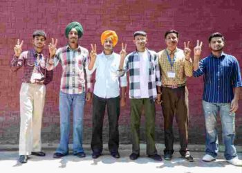 From Tailor Shops to IIT: Punjab’s Poor Rise with Sikhiya Kranti