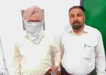 Vigilance Bureau nabs SDM’s Steno with bribery cash Rs 24 lakh