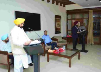 Power Minister Administers Oath to Er. Ravinder Singh Saini as Member of PSERC