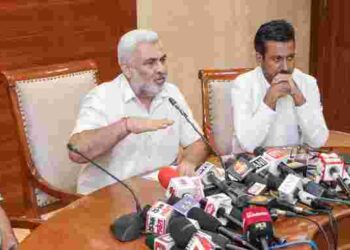 Lal Chand Kataruchak announces pilot project in 5 districts to plant flowery saplings on highways