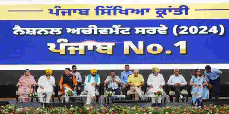 KEJRIWAL CONGRATULATES CM FOR HERALDING EDUCATION REVOLUTION TO BAG TOP RANK IN NAS