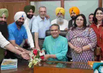 Sanjeev Arora assumes charge as Industries and Commerce, Investment Promotion and NRI Affairs Minister