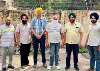 Zero tolerance against corruption ; Block Officer nabbed red handed taking Rs 13000 bribe