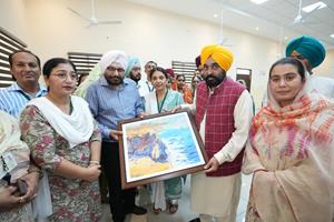 LIST ONE ACHIEVEMENT OF YOUR LONG MISRULE IN THE STATE: CM DARES SUKHBIR