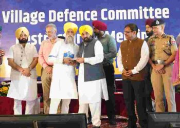 Be the ‘generals’ in the war against drugs- CM to Members of Defence Committees