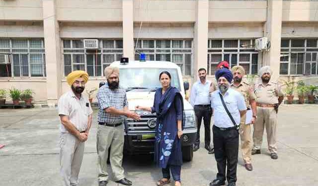 DC Flags Off New Red Cross Ambulance in Patiala
