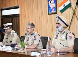 AHEAD OF I-DAY, DGP PUNJAB REVIEWS COUNTER-TERROR STRATEGIES, ORDERS ENHANCED SECURITY MEASURES AND HIGH-VISIBILITY NAKAS ACROSS STATE