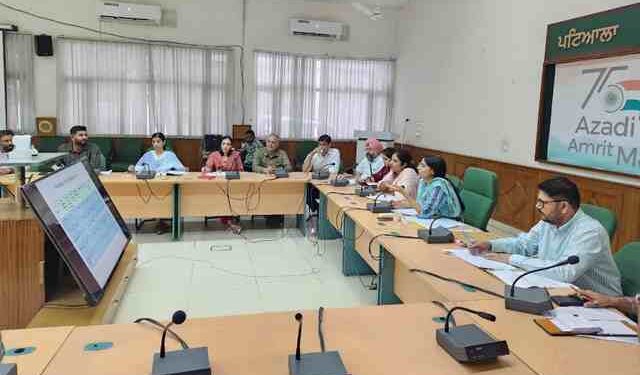 Deputy Commissioner reviews revenue work