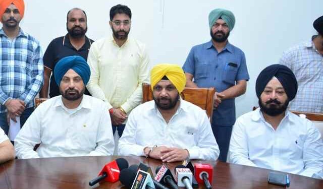 PSEB EMPLOYEES’ ORGANIZATIONS CALL OFF STRIKE FOLLOWING MEETING WITH POWER MINISTER