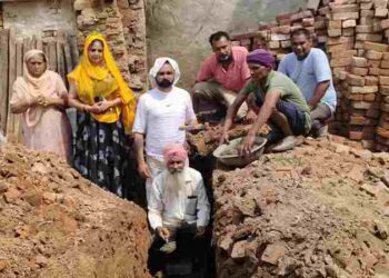Humanitarian Spirit Shines Bright: Anmol Muskan Trust Steps Forward for Heavy Rain-affected Families