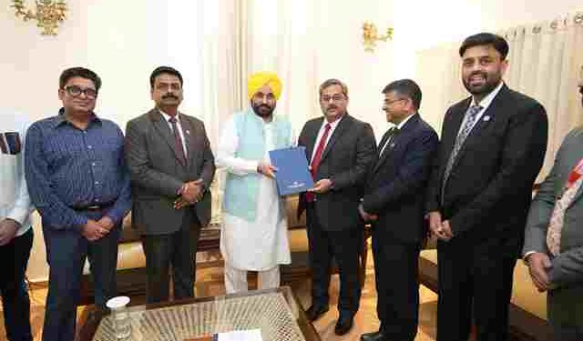 Union bank of India contributes Rs 2 crore in CM’s Chardikala Mission