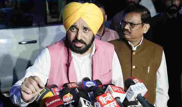 CM CALLS ON AMIT SHAH, SEEKS SPECIAL PACKAGE FOR FLOOD RAVAGED PUNJAB
