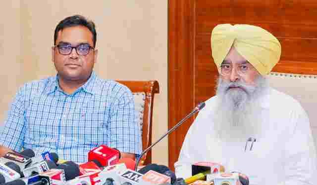 SOWING HOPE: PUNJAB GOVT TO DISTRIBUTE 2 LAKH QUINTALS OF FREE WHEAT SEEDS TO FLOOD-HIT FARMERS