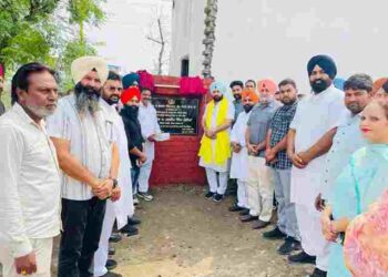 HARDEEP SINGH MUNDIAN LAYS FOUNDATION STONES FOR SIX KEY ROAD PROJECTS WORTH RS.2.19-CR