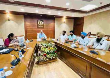 Mohinder Bhagat assures full support for horticulture growth; interacts with cold storage owners and farmers