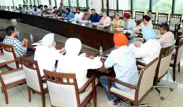 ALL SET TO PROCURE EVERY SINGLE GRAIN OF PADDY IN PUNJAB: BARSAT