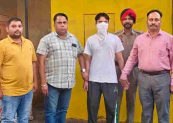 Zero tolerance against corruption : Vigilance Bureau nabs private person taking Rs 20000 bribe