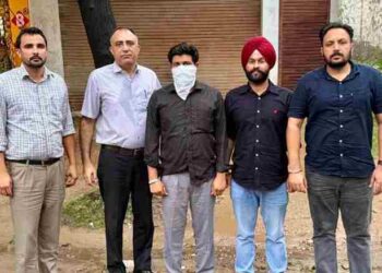 Vigilance Bureau nabs Forest Guard red handed accepting Rs. 1.5 lakh bribe