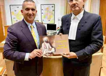 Book Dedicated to 350th Martyrdom Year of Sri Guru Tegh Bahadur Sahib Presented to Honble Chief Justice, Punjab & Haryana High Court