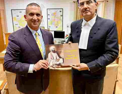 Book Dedicated to 350th Martyrdom Year of Sri Guru Tegh Bahadur Sahib Presented to Honble Chief Justice, Punjab & Haryana High Court