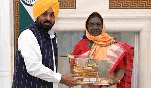 BHAGWANT MANN INVITES PRESIDENT OF INDIA TO PARTICIPATE IN EVENTS TO COMMEMORATE 350TH MARTYRDOM DAY OF SRI GURU TEGH BAHADUR JI