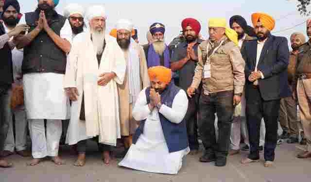 Nagar Kirtan Dedicated to 350th Martyrdom Anniversary of Sri Guru Tegh Bahadur Ji Welcomed by Education Minister Harjot Singh Bains and Malwinder Singh Kang at Sri Anandpur Sahib