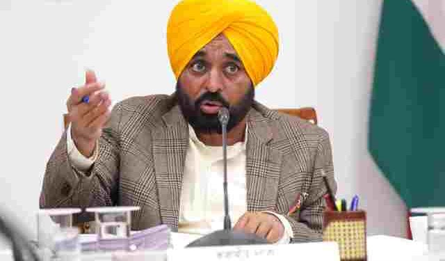 Led by CM, Punjab Cabinet Gives nod to amend the Punjab Abadi Deh (Record of Rights) Act, 2021