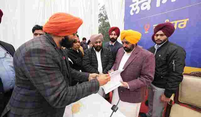 Braving cold weather, CM Bhagwant Singh Mann holds Lok Milni in Jalandhar, says Lok Milnis will act as catalyst in accelerating Punjab’s development