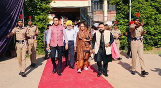 AMAN ARORA KICKS-OFF 3-DAY “KAARVAAN 2026” AT DAV COLLEGE