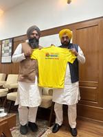 CM Bhagwant Singh Mann launches T-shirt for Shaheed-e-Azam Bhagat Singh National Marathon