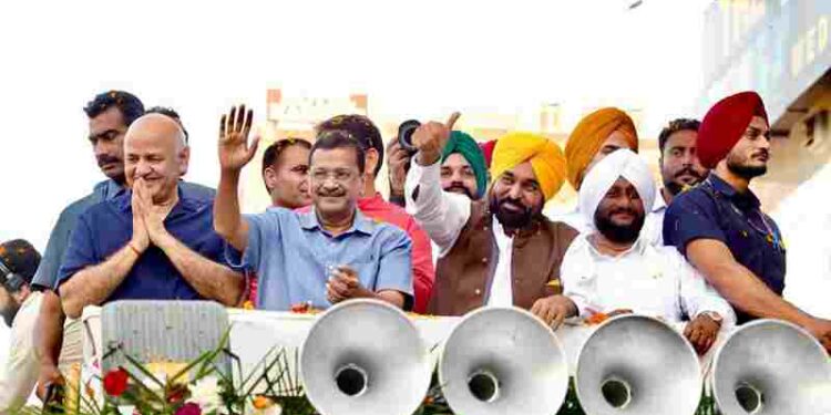 CM Bhagwant Singh Mann Has Pulled Punjab Out of Dark Phase With Great Effort; Now We Must Not Allow Good Work to Stop: Arvind Kejriwal