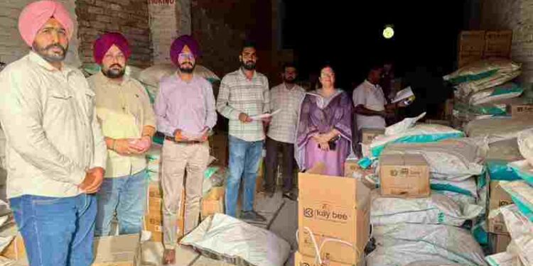 140 QUINTALS ILLEGAL FERTILISERS SEIZED IN BATHINDA; MAHARASHTRA BASED FIRM BOOKED: GURMEET SINGH KHUDIAN