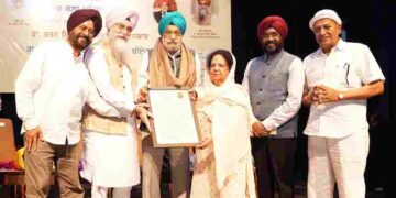 Padma Bhushan Tarlochan Singh honored with the first Dr. Rattan Singh Jaggi Memorial Award