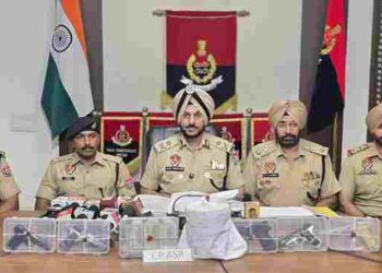 FOUR LINKED TO CROSS-BORDER SMUGGLING MODULE HELD WITH 5 PISTOLS, 2KG HEROIN AND ₹5L DRUG MONEY