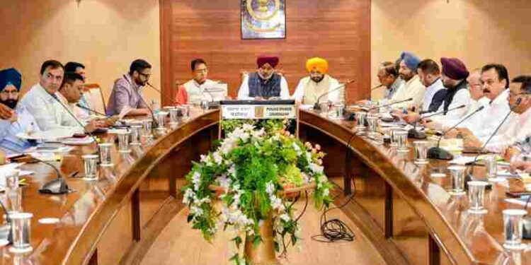Finance Minister Harpal Singh Cheema Directs Concerned Departments to Ensure Gazetted Officers Attend District-Level Traders Commission Meetings