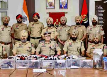 EIGHT LINKED TO ILLEGAL ARMS SUPPLY NETWORKS HELD WITH 13 PISTOLS IN AMRITSAR